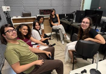 13 no ar: Ana Carolina Maia, Ana Julia Bolognani, Ana Paula Valentim, Lara Pozzolini, Paula Lagares e Victor Kauffmann